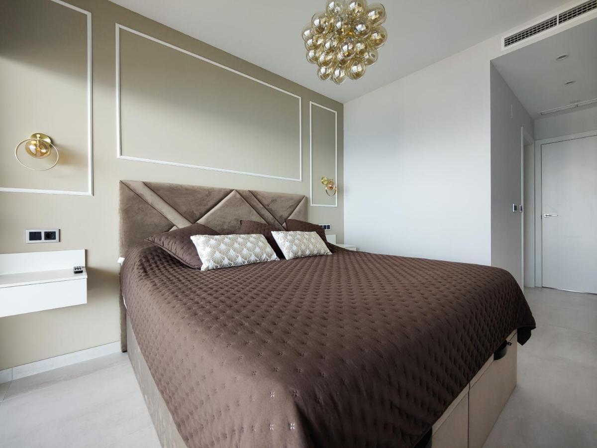 בנידורם Sunset Waves Golden Apartments מראה חיצוני תמונה