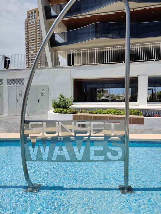 בנידורם Sunset Waves Golden Apartments מראה חיצוני תמונה